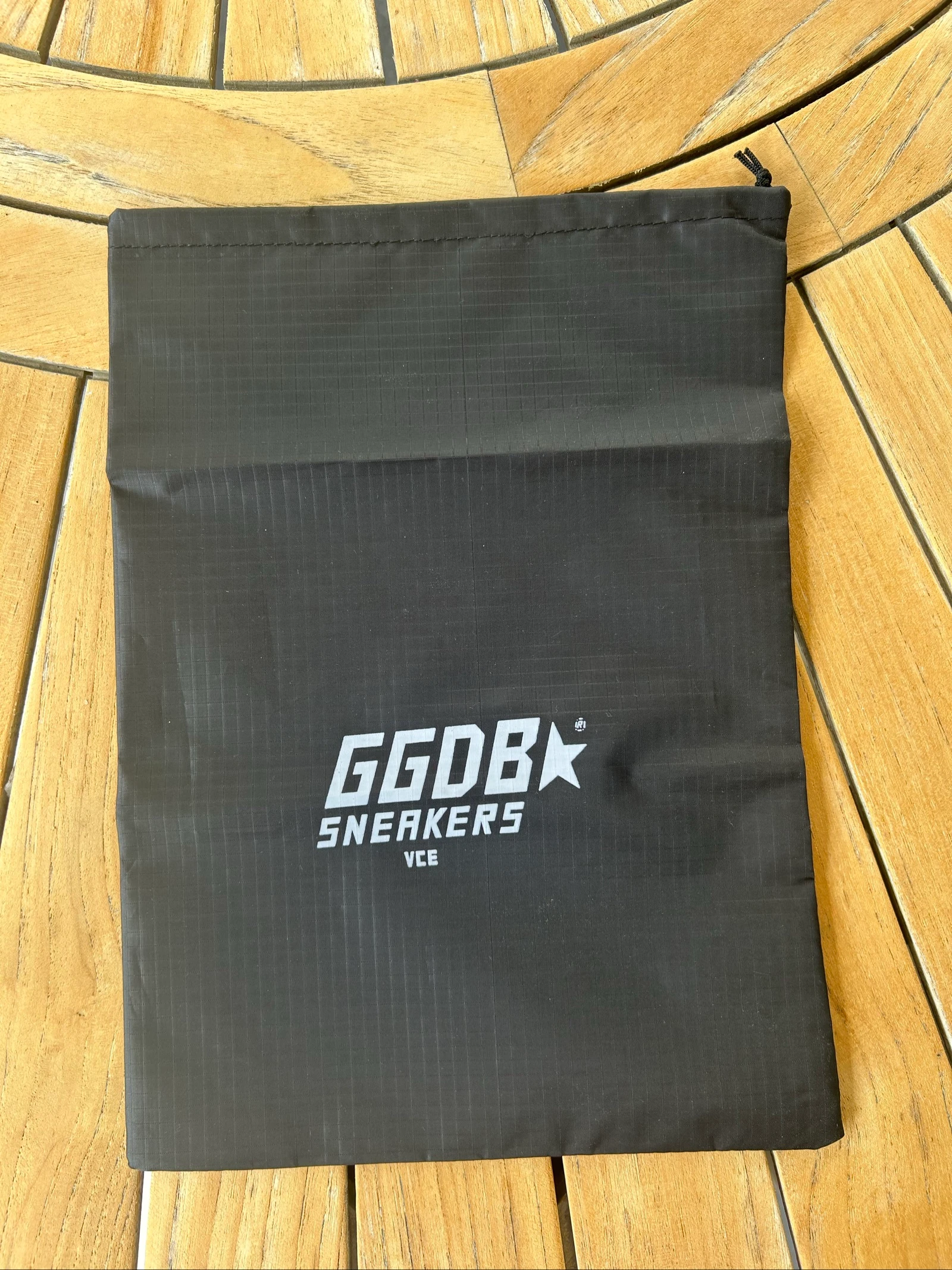 Golden goose – photo 5